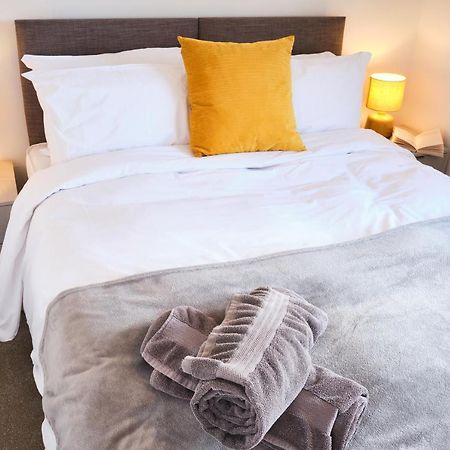 Parkway House - Modern With Great Transport Links Apartment Bristol Bagian luar foto